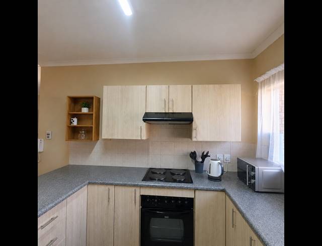 3 BEDROOM TOWNHOUSE FOR SALE IN RIVERSDALE